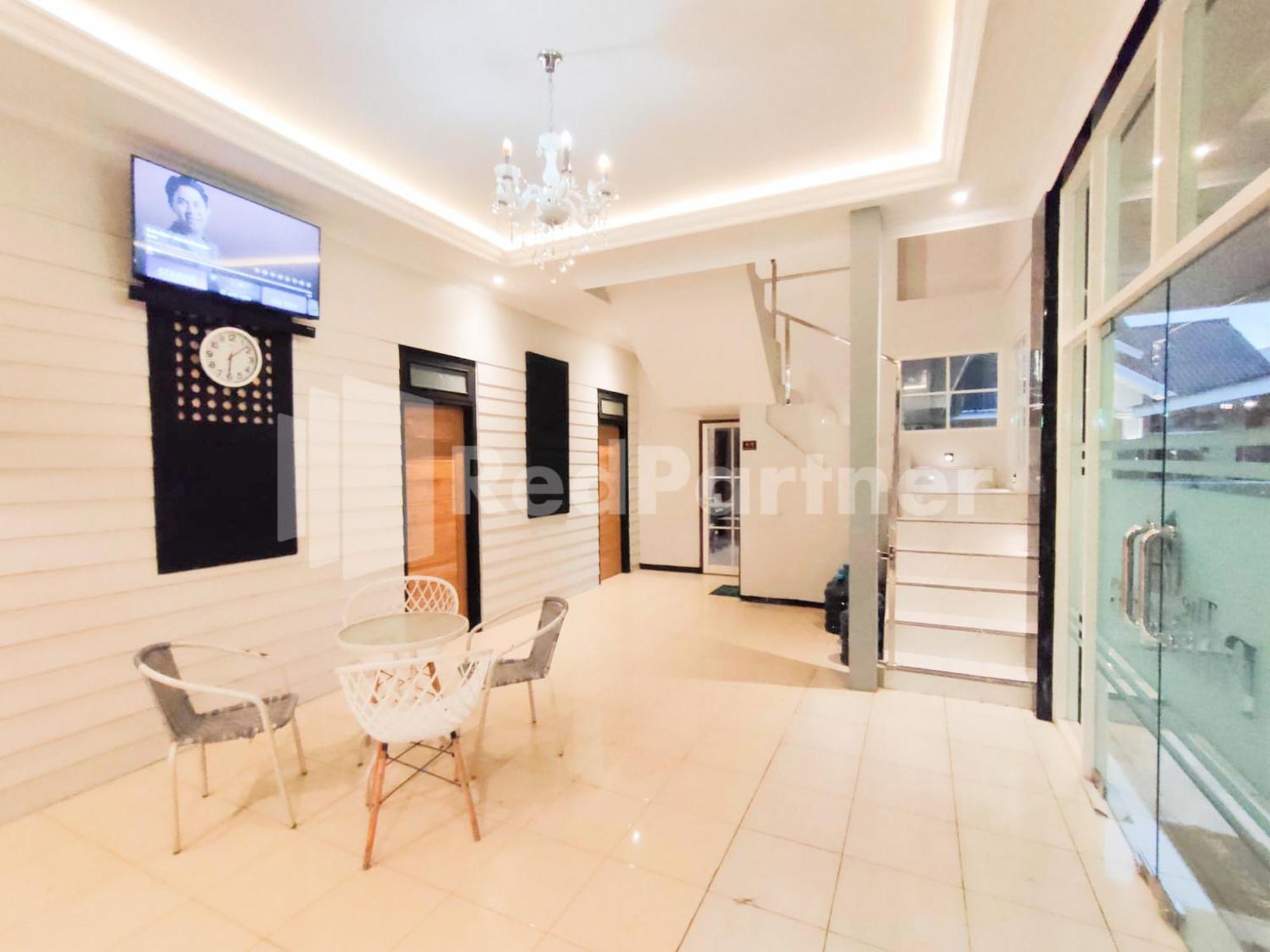 The Paragon Hotel Cilacap Redpartner Exteriér fotografie