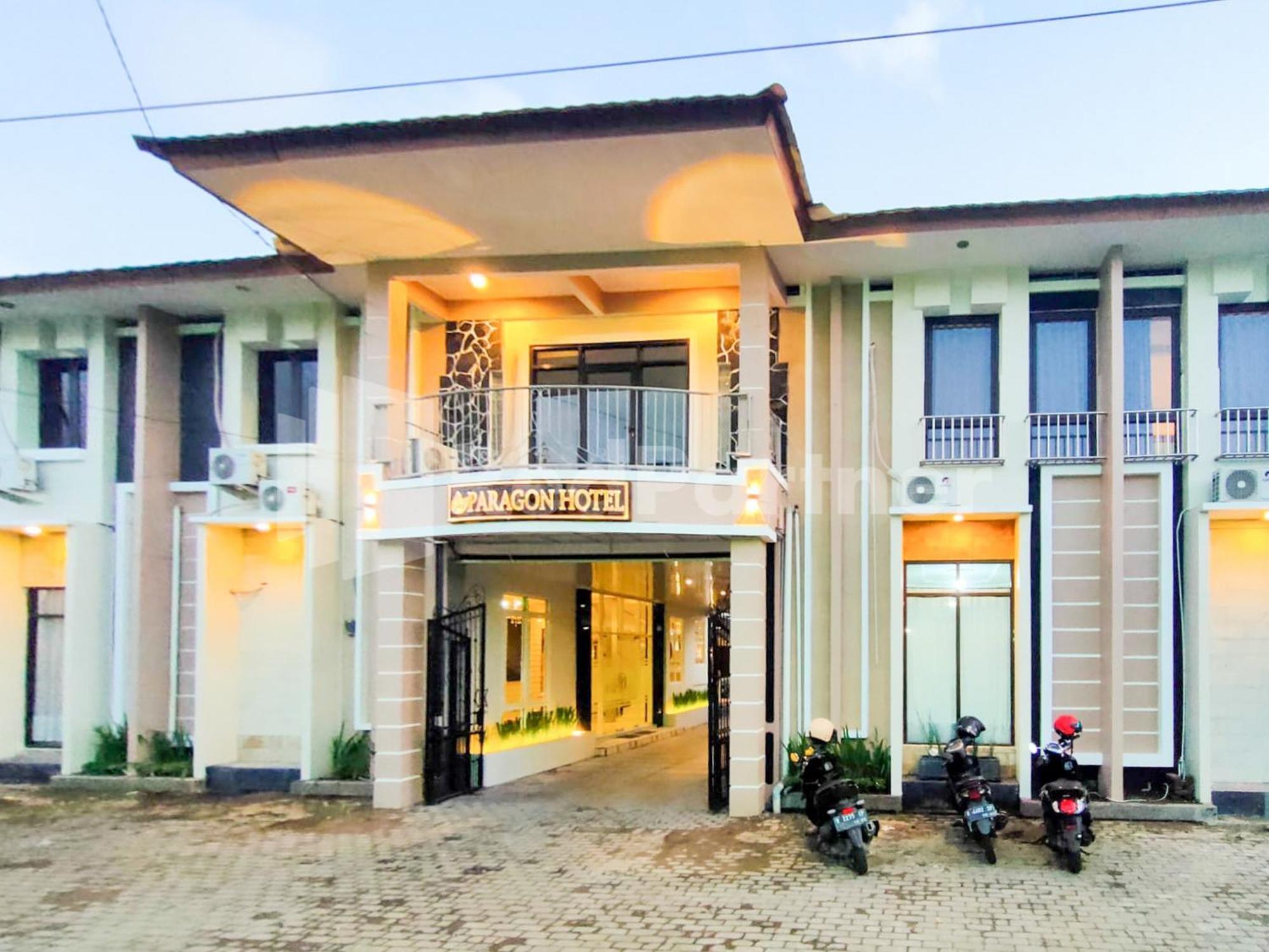 The Paragon Hotel Cilacap Redpartner Exteriér fotografie
