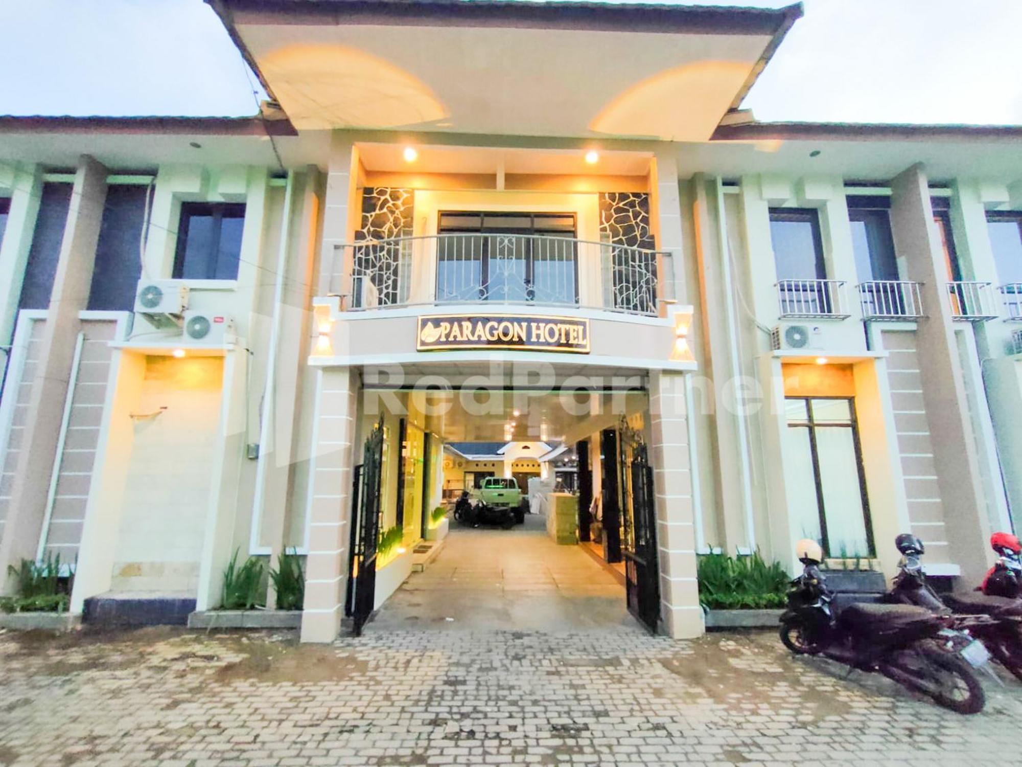 The Paragon Hotel Cilacap Redpartner Exteriér fotografie
